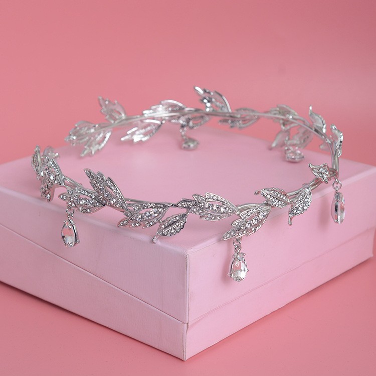 Luxus Kristall Krone Braut Haa – Aerith Cosplay Prop Bewertung und Preis